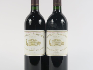 Vente aux enchères 2 BOUTEILLES CHÂTEAU MARGAUX 1er GCC MARGAUX - 1988 - BG++