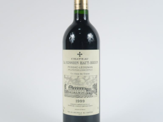 Vente aux enchères 1 BOUTEILLE LA MISSION HAUT BRION CC GRAVES - 1999