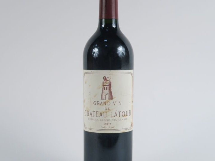1 BOUTEILLE CHÂTEAU LATOUR 1er GCC PAUILLAC - 2002 - ETLT