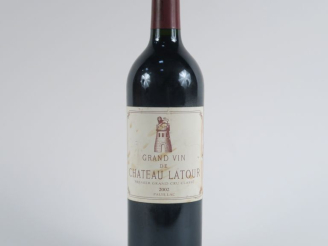Vente aux enchères 1 BOUTEILLE CHÂTEAU LATOUR 1er GCC PAUILLAC - 2002 - ETLT