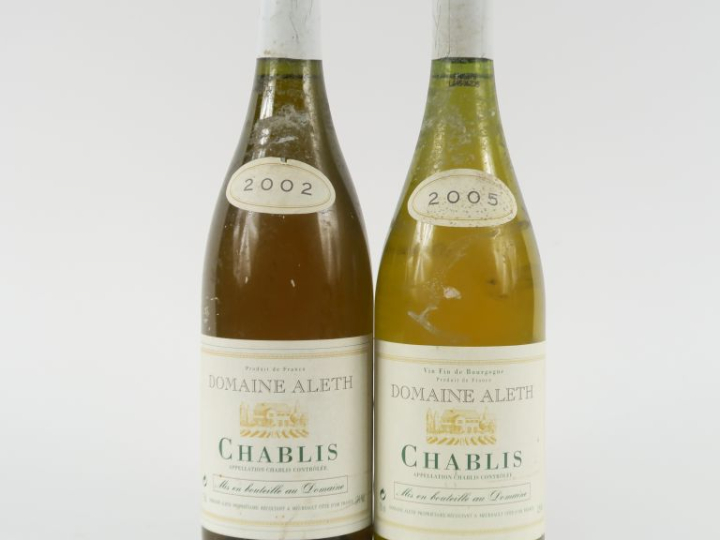 2 BOUTEILLES CHABLIS DOMAINE ALETH : 1 de 2002 - 1 de 2005