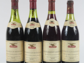 Vente aux enchères 4 BOUTEILLES CALVET : 1 NUITS ST GEORGES - 1 GEVREY CHAMBERTIN V.S.R. 