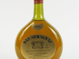 Vente aux enchères 1 BOUTEILLE BAS ARMAGNAC CLAVÉ DE LABOUC 44° - 1986