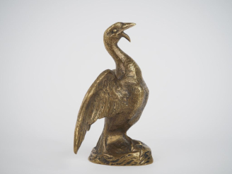 Vente aux enchères Ecole française fin XIXème.  "l'oie".  Sujet en bronze.  H. 11 cm