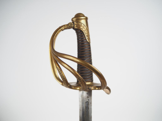 Vente aux enchères Sabre d’officier de cavalerie de ligne modèle 1822.  Poignée recouvert