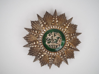 Vente aux enchères TUNISIE  ORDRE DU NICHAN ITIKHAR  Plaque de grand-croix en argent et é
