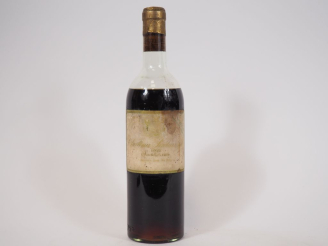 Vente aux enchères 1 BOUTEILLE CHÂTEAU SUDUIRAUT 1er CC SAUTERNES - 1955 - BEP/ETF