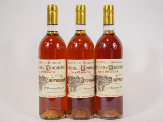 Vente aux enchères 3 BOUTEILLES CHÂTEAU D'ARMAJAN DES ORMES SAUTERNES - 1990