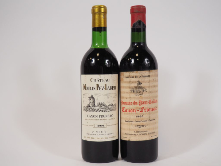 2 BOUTEILLES CANON FRONSAC de 1966 : 1 CHÂTEAU MOULIN LABRIE LB - 1 DO