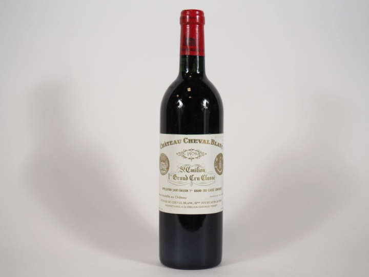 1 BOUTEILLE CHÂTEAU CHEVAL BLANC 1er GCC ST EMILION - 1979