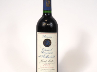 Vente aux enchères 1 BOUTEILLE BARONS EDMOND BENJAMIN DE ROTHSCHILD HAUT MEDOC - 1982