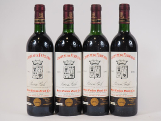 Vente aux enchères 4 BOUTEILLES CHÂTEAU DE FERRAND GC ST EMILION - 1985 - CBO