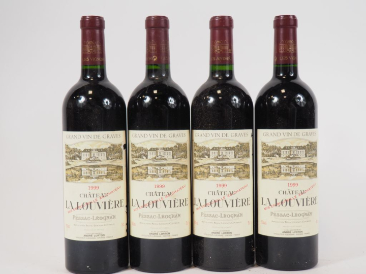 4 BOUTEILLES CHÂTEAU LA LOUVIÈRE GRAVES - 1999 - 1 ETLA