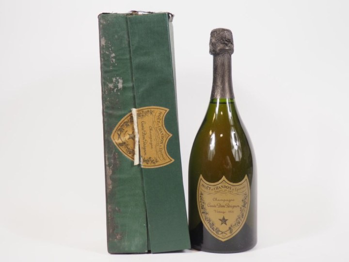 1 BOUTEILLE CHAMPAGNE DOM PÉRIGNON - 1976 - 0,5 CM SOUS LA COIFFE/COFF