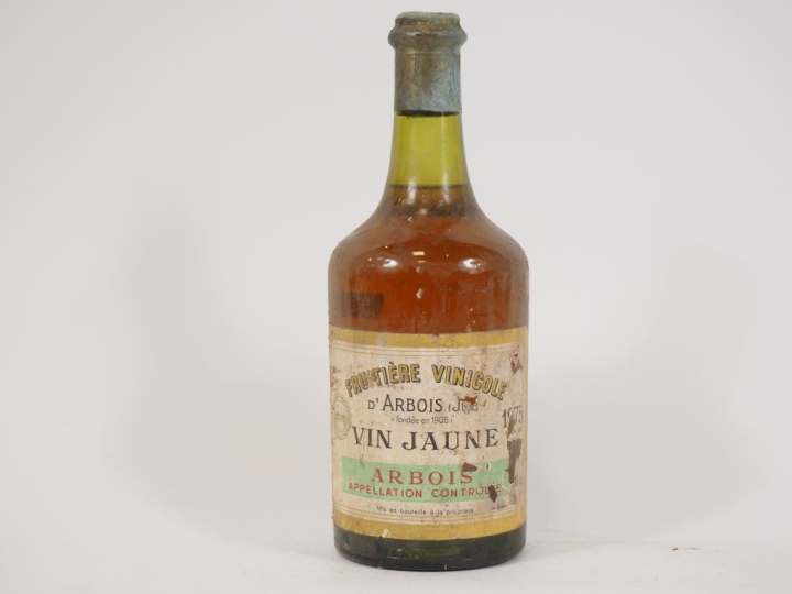 1 BOUTEILLE VIN JAUNE FRUITIÈRE VINICOLE D'ARBOIS - 1975 - BS - ETA 