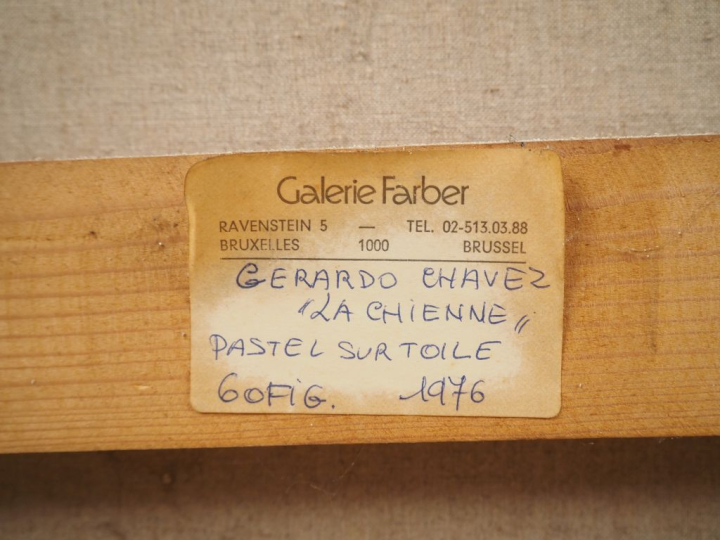 Gérardo CHAVEZ.  "la chienne" Pastel sur toile, signé en bas à droite 