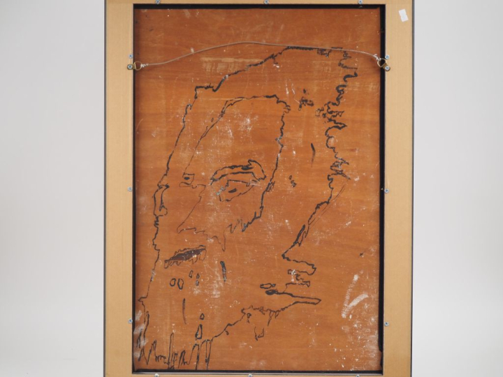 Johan HENNEQUIN.  "Portrait d'homme" Huile sur panneau et plâtre, sign