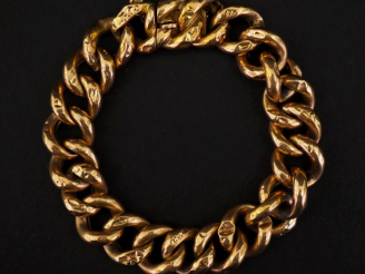 Vente aux enchères Bracelet souple en or jaune 750, maille gourmette.  Chainette de sécur