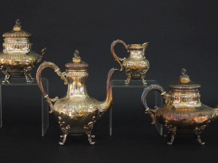 Service à thé et à café quatre pièces Napoléon III de style Louis XV e