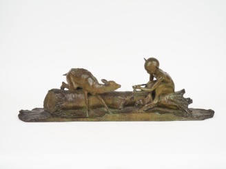 Vente aux enchères ARY BITTER. "la biche et le petit faune". Groupe en bronze à patine ve