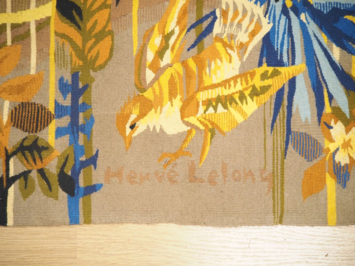 Hervé LELONG. "Blé, chardons bleus et oiseaux" Tapisserie signée en ba
