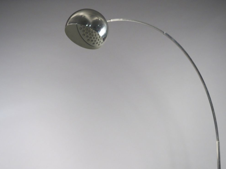 ARCO par Achille Castiglioni pour Flos   Pier. Lampadaire marbre et mé