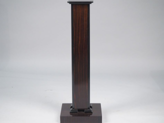 Vente aux enchères Sellette de style Art Déco en placage d'ébène de Macassar et bois noir