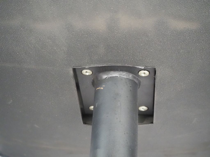 Paire de chauffeuses Pollock pour Knoll garniture de cuir cognac.