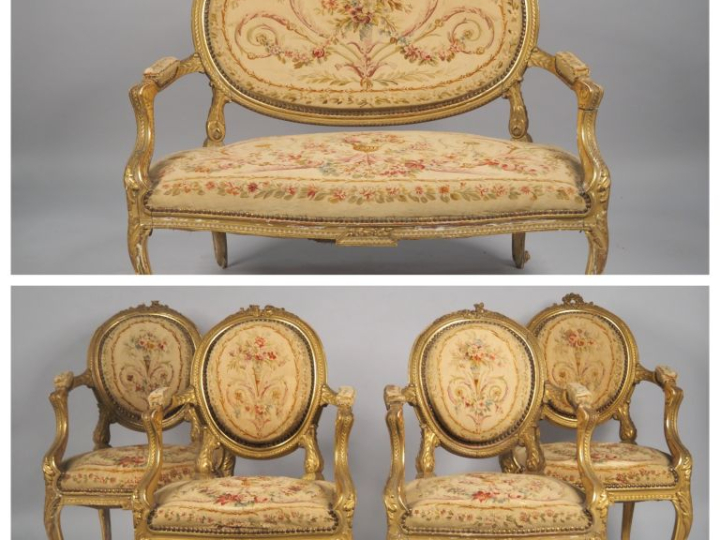 Mobilier de salon de style Transition Louis XV Louis XVI en bois sculp