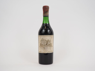 Vente aux enchères 1 BOUTEILLE CHÂTEAU HAUT BRION 1er GCC GRAVES - 1970 - 3,5 CM/ETA/CAPS