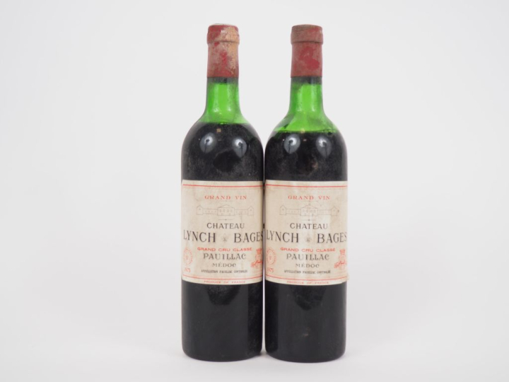 2 BOUTEILLES CHÂTEAU LYNCH BAGES GCC PAUILLAC - 1975 - 1 HEP/1 BEP-MEP
