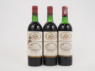 Vente aux enchères 3 BOUTEILLES CHÂTEAU DE CAMENSAC GCC HAUT MÉDOC - 1975 - 2 BG/1 HEP/1 
