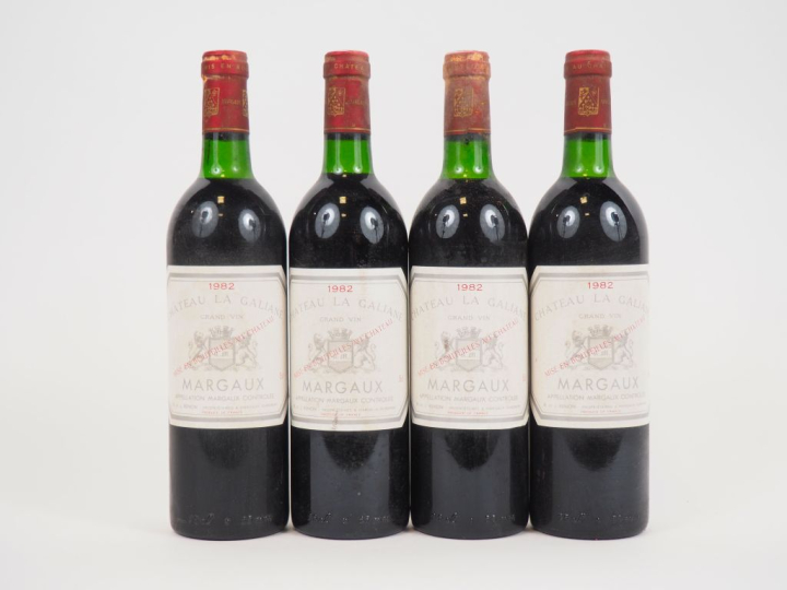 4 BOUTEILLES CHÂTEAU LA GALIANE MARGAUX - 1982 - 2 BG/2 LB