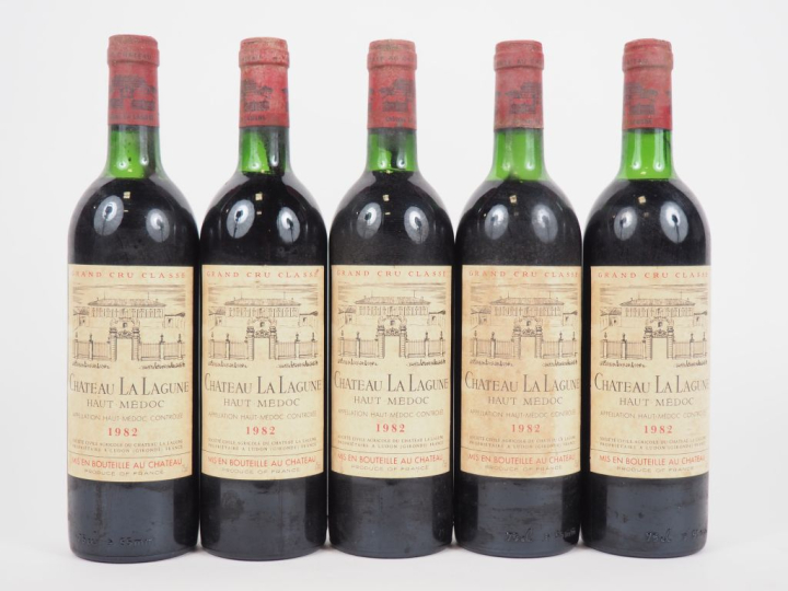 5 BOUTEILLES CHÂTEAU LA LAGUNE GCC HAUT MEDOC - 1982 - 2 BG/3 LB