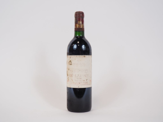 Vente aux enchères 1 BOUTEILLE LES FORTS DE LATOUR PAUILLAC - 1992 - BG/ETF