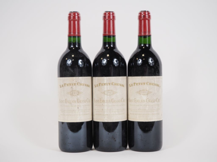 3 BOUTEILLES LE PETIT CHEVAL ST EMILION GC ST EMILION - 1993 - ETLT