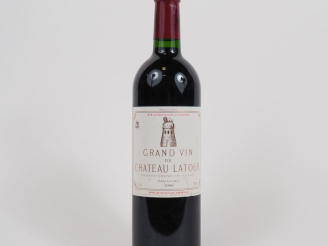 Vente aux enchères 1 BOUTEILLE CHÂTEAU LATOUR 1er GCC PAUILLAC - 1998
