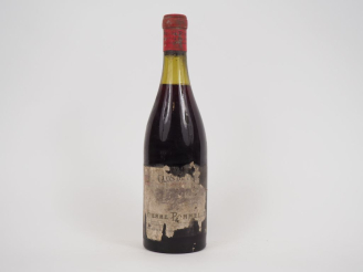 Vente aux enchères 1 BOUTEILLE CLOS DE VOUGEOT PIERRE PONNELLE - 1947 - PRÉSUMÉE/4 CM/ETA