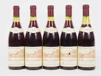 Vente aux enchères 5 BOUTEILLES GEVREY CHAMBERTIN DOMAINE TAUPENOT MERME - 1983 - 1 à 4 C