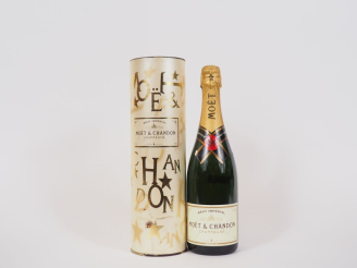Vente aux enchères 1 BOUTEILLE CHAMPAGNE MOET   CHANDON "BRUT IMPERIAL"- COFFRET