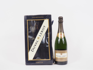 Vente aux enchères 1 BOUTEILLE CHAMPAGNE DUVAL LEROY - COFFRET
