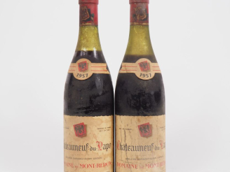Vente aux enchères 2 BOUTEILLES CHÂTEAUNEUF DU PAPE DOMAINE DE MONT REDON - 1957 - 1 à 4,