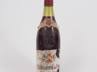 Vente aux enchères 1 BOUTEILLE CHÂTEAUNEUF DU PAPE FÉRAUD FILS - 1979 - 3,5 CM/ETA