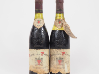 Vente aux enchères 2 BOUTEILLES CHÂTEAUNEUF DU PAPE CLOS DES PAPES PAUL AVRIL - 1979 - 1 