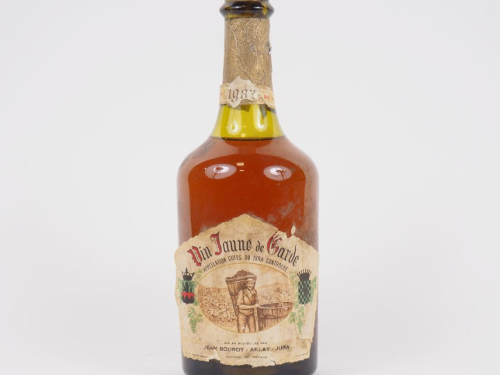 1 BOUTEILLE VIN JAUNE J. BOURDY ARLAY - 1983