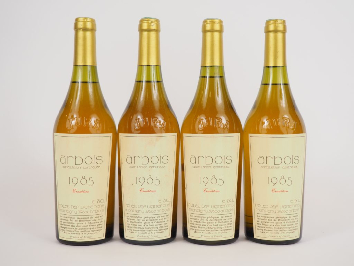 4 BOUTEILLES ARBOIS "TRADITION" ROLET PERE   FILS - 1985