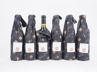 Vente aux enchères 6 BOUTEILLES TOQUES   CLOCHERS CLOCHER DE LIMOUX CHÂTEAU DE FLANDRY - 