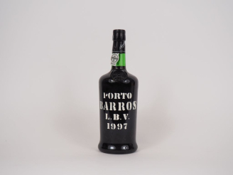 Vente aux enchères 1 BOUTEILLE PORTO BARROS L.B.V - 1997