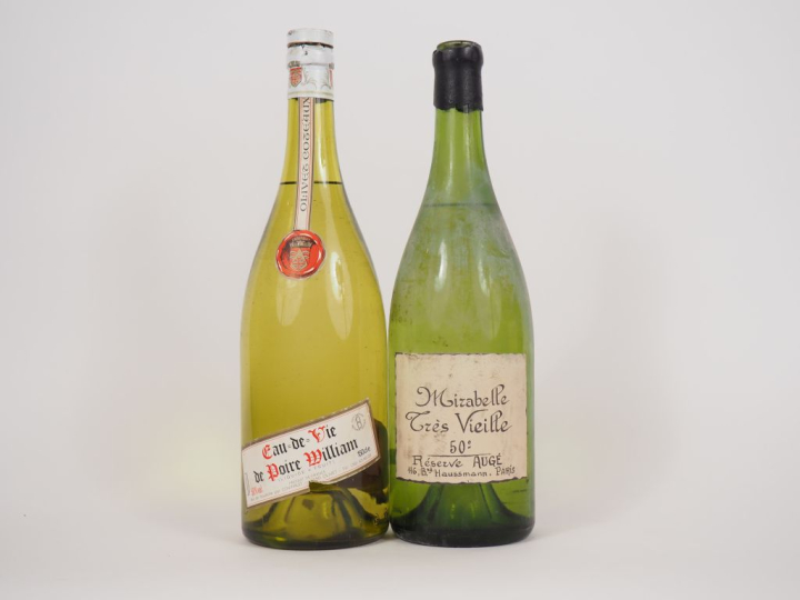 2 MAGNUMS EAU DE VIE : 1 EAU DE VIE DE POIRE WILLIAMS OLIVET COTEAUX/1