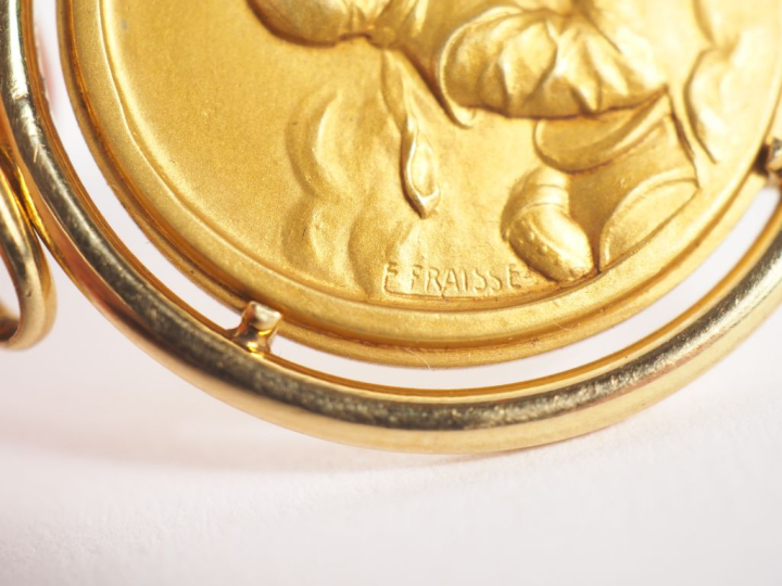 E. FRAISSE.  Médaille en or gravée "Le Comité du grand prix sportif au